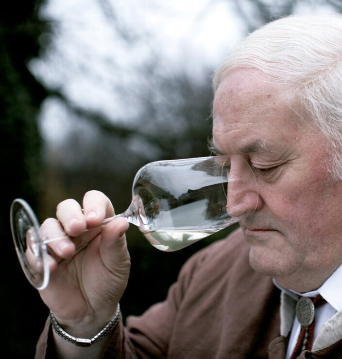 Zalto-Glas-Bild-Denkart-Hans-Denk-4-704x0-c-default image